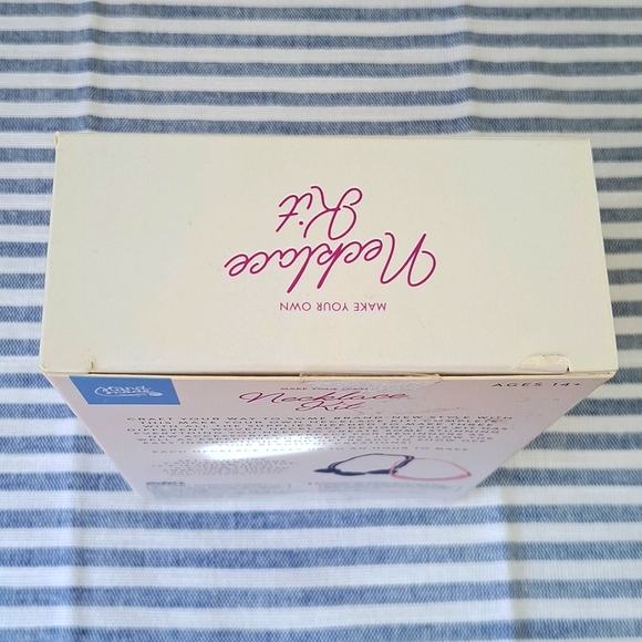 Professor Puzzle Handmade Hand Woven Necklace Crafting Kit- Open Box Pink Gold - Picture 9 of 10